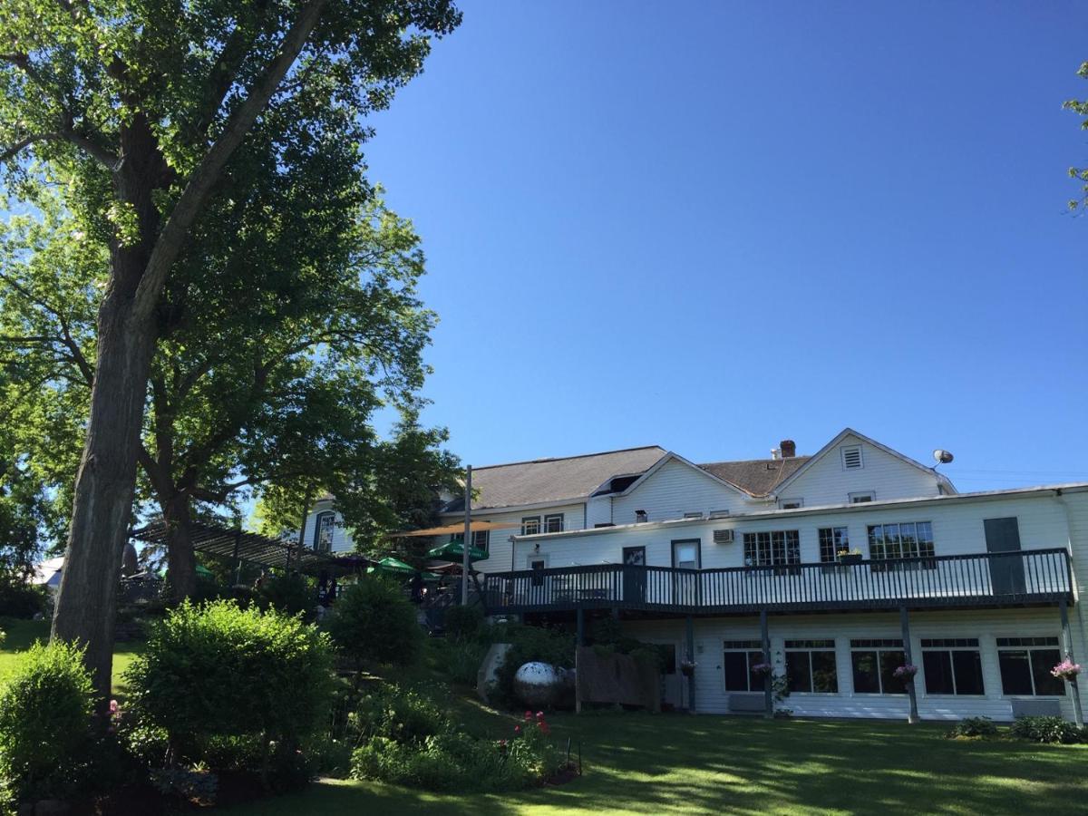 The Cove Inn Westport Экстерьер фото