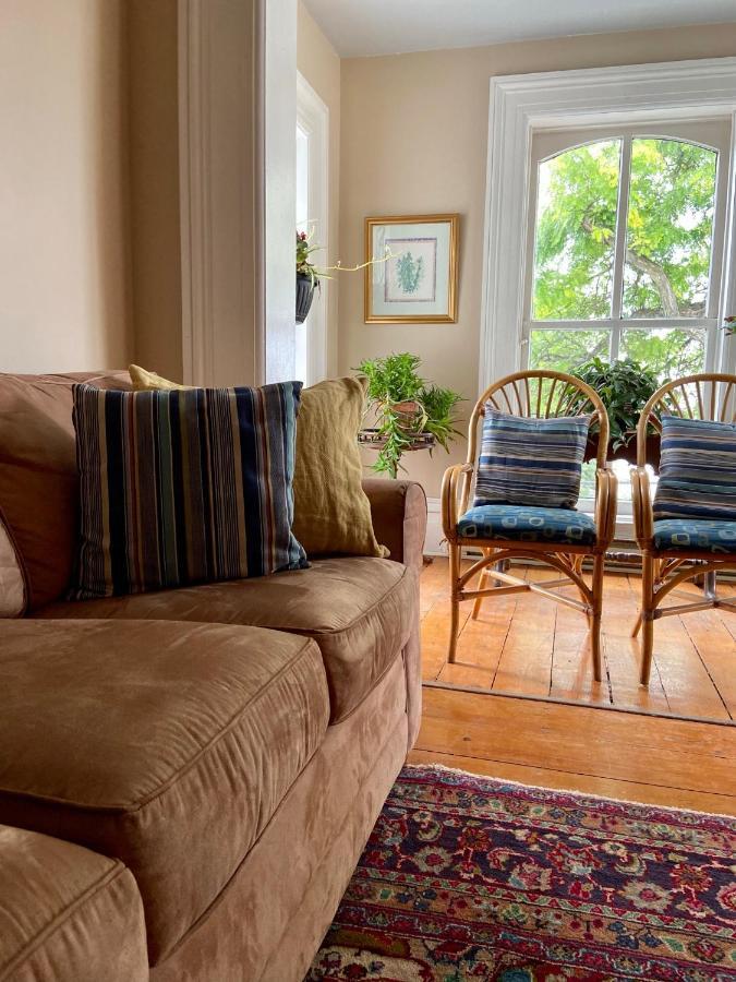 The Cove Inn Westport Экстерьер фото